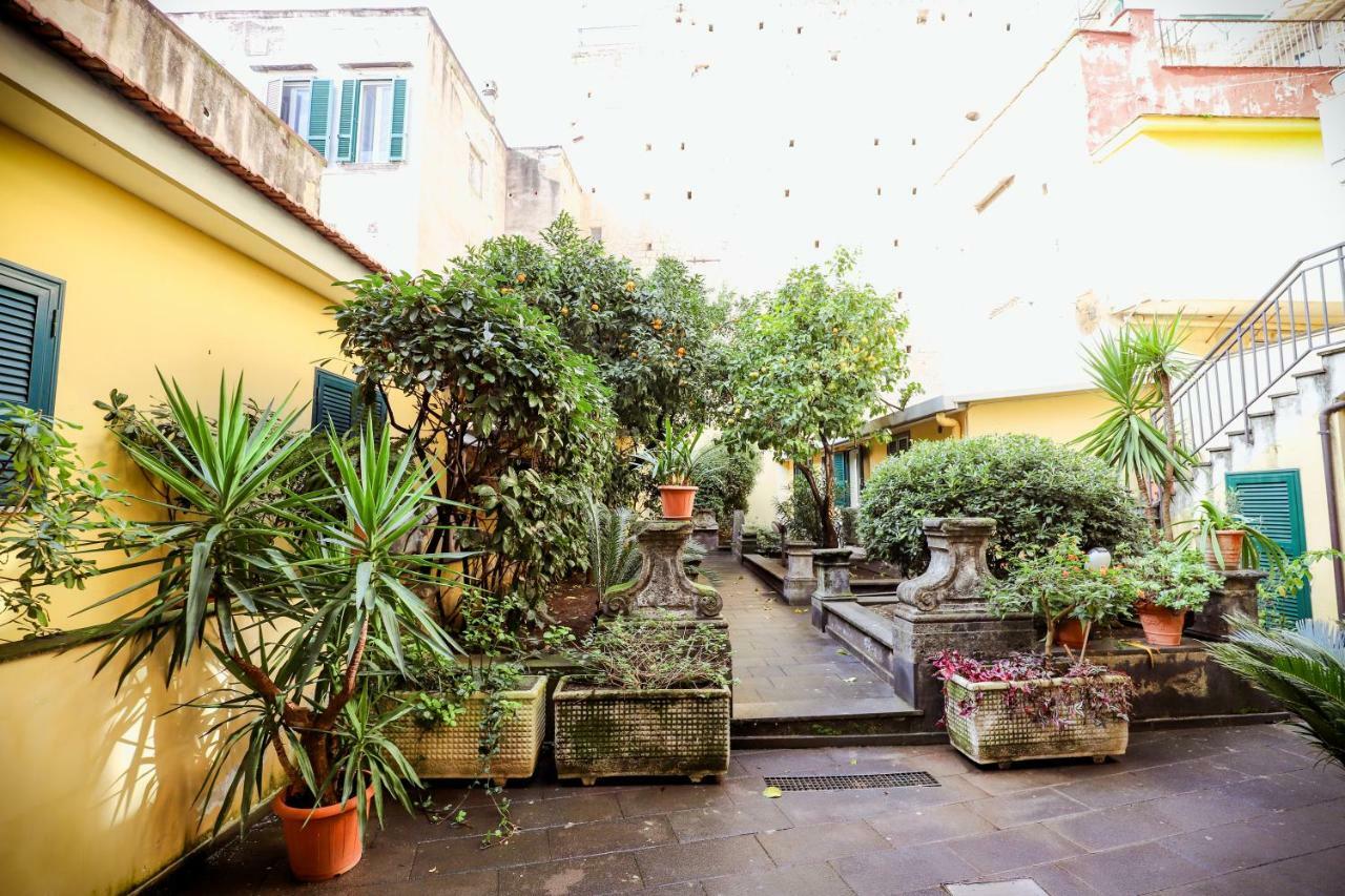 Willa La Casa Di Zucca Sopra Piazza Plebiscito! Neapol Zewnętrze zdjęcie